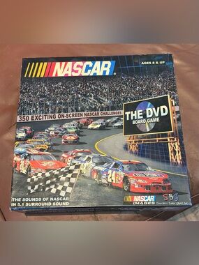 NASCAR The DVD Board Game 2005 Racing Trivia Family Game Complete
